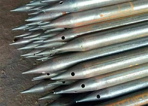 安新隧道钢花管现货